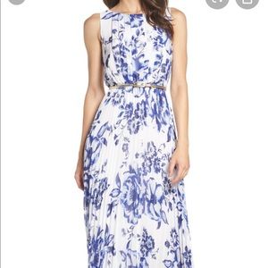 Eliza J floral sleeveless dress with gold belt